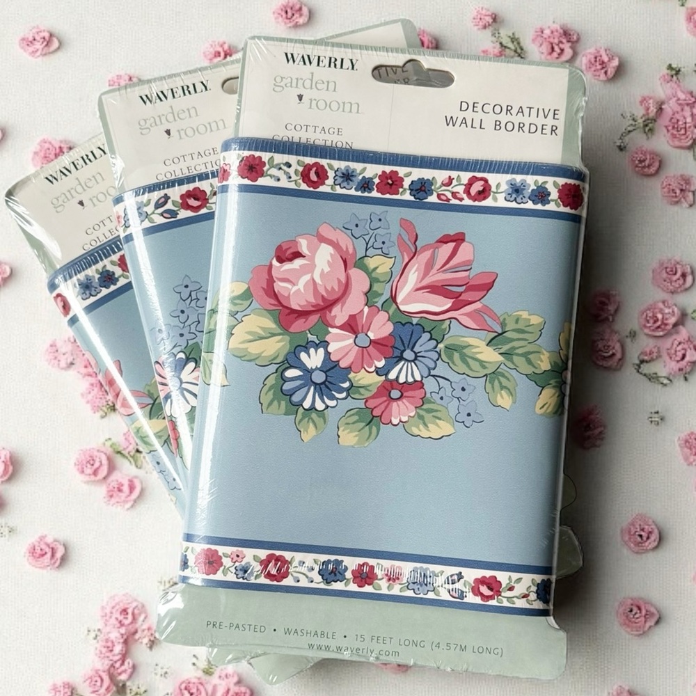 Waverly Garden Room Cottage Collection Hillside Floral Wall Border - 3 included
